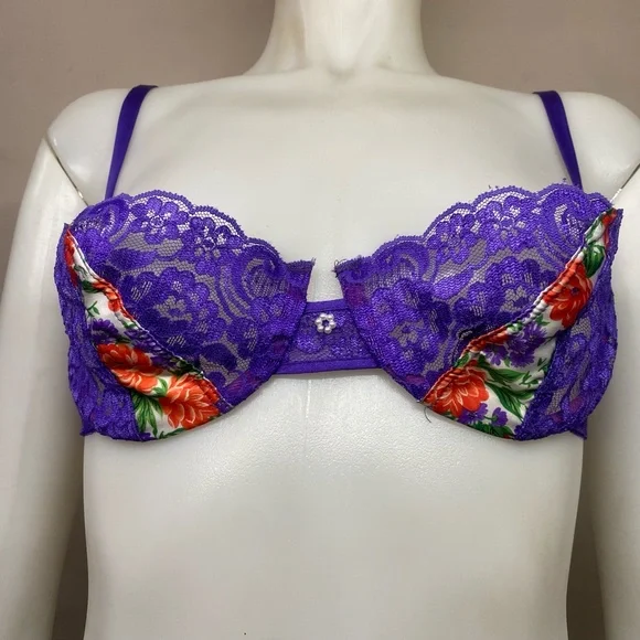 Christian Dior Vintage Budoir Purple Floral Lace Bra